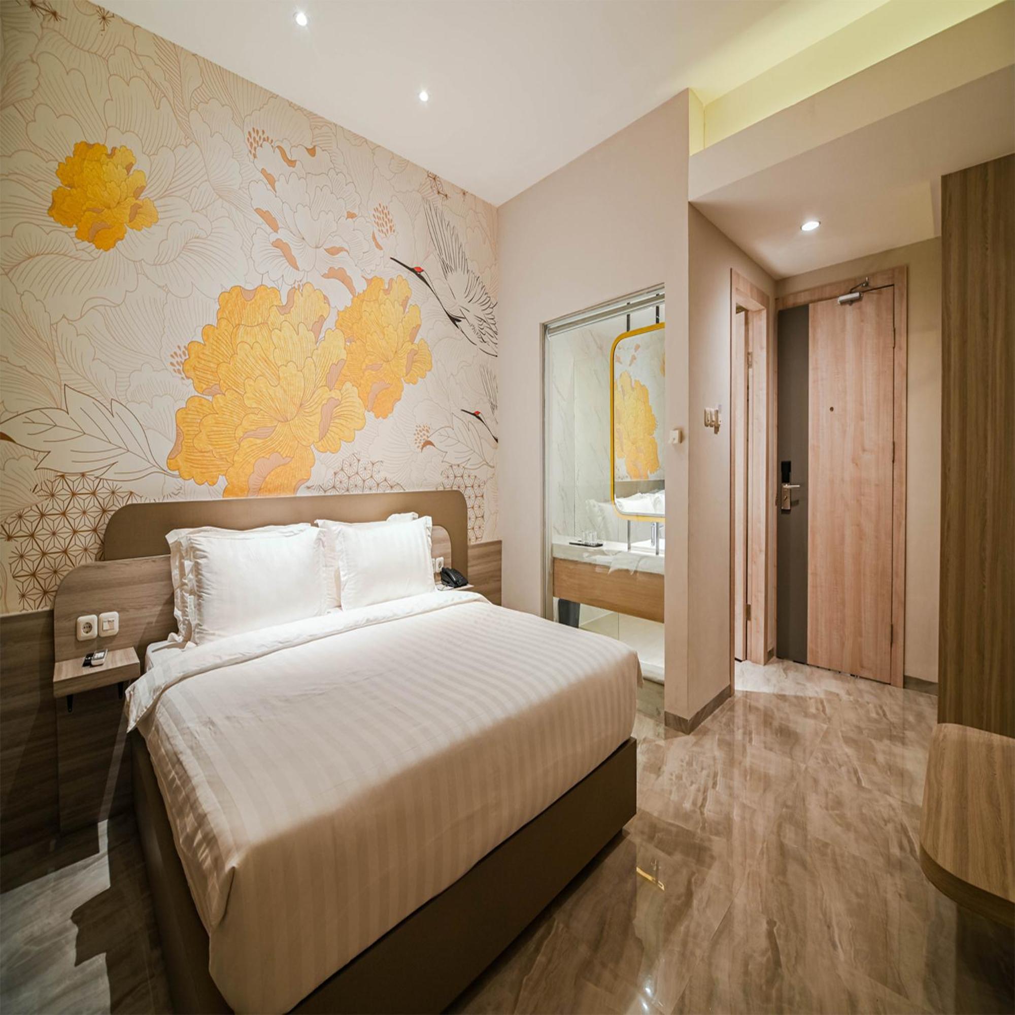 Yulia Hotel Managed By Hig Gorontalo Eksteriør billede