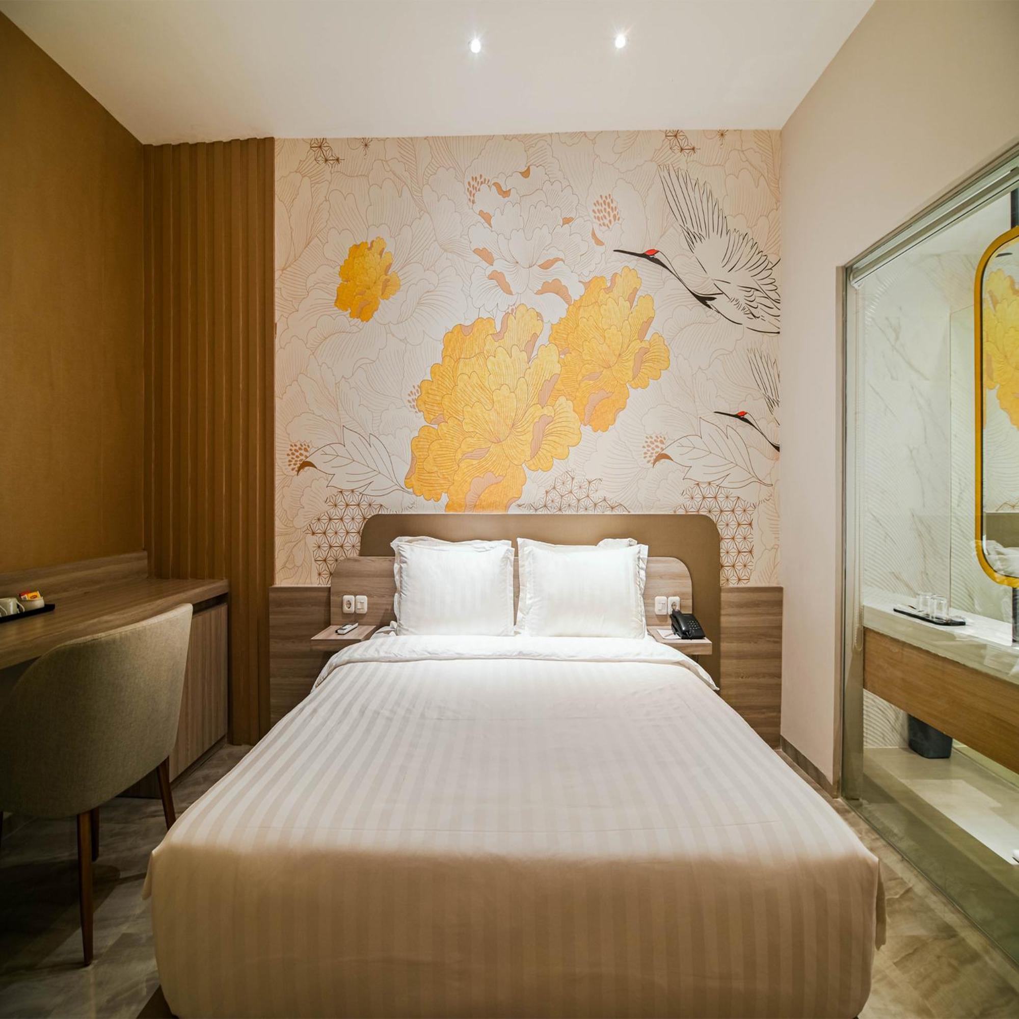 Yulia Hotel Managed By Hig Gorontalo Eksteriør billede